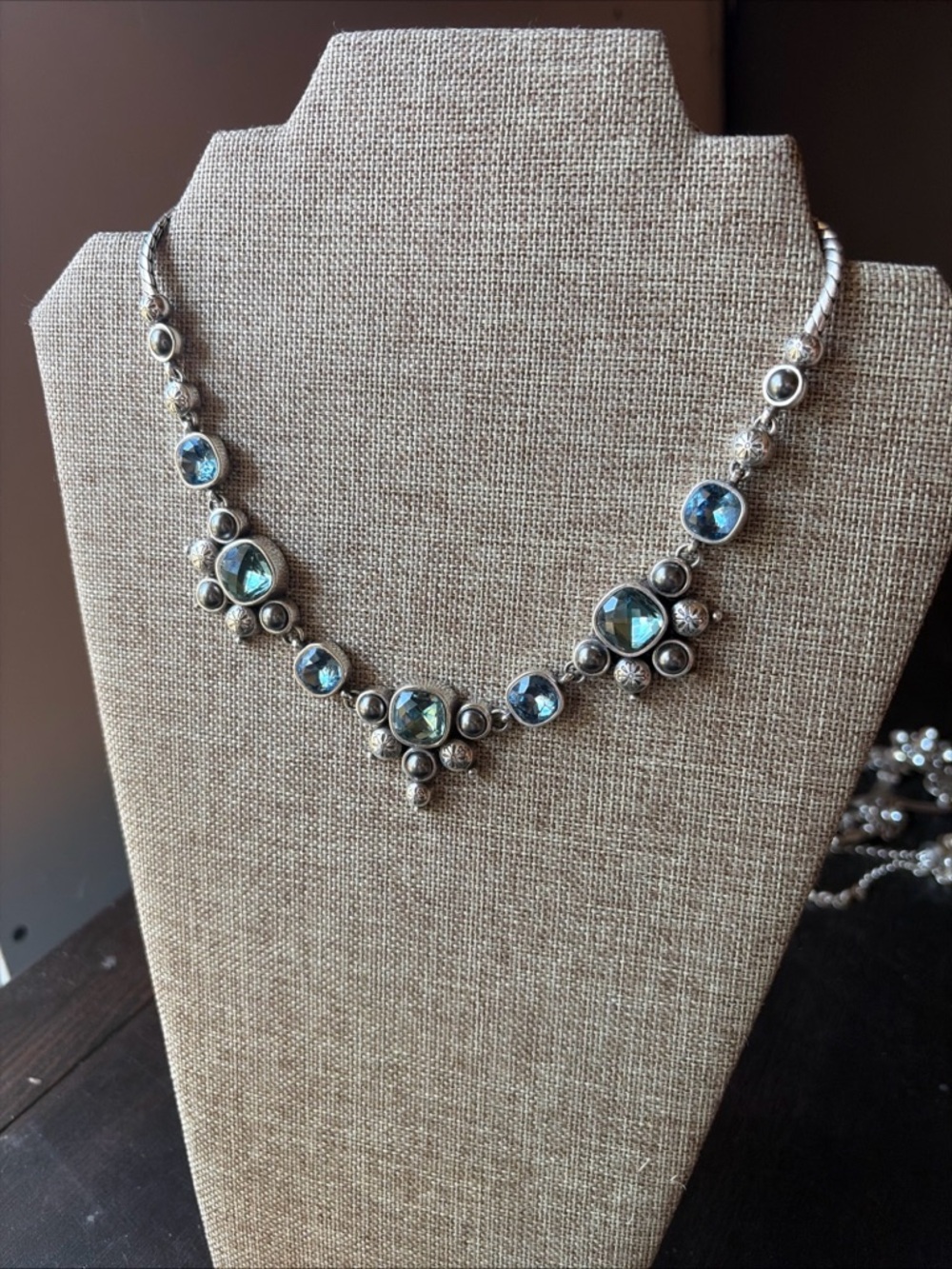 BRIGHTON SELENE BLUE+PLATINUM HUE SWAROVSKI CRYSTAL+FAUX PEARL NECKLACE